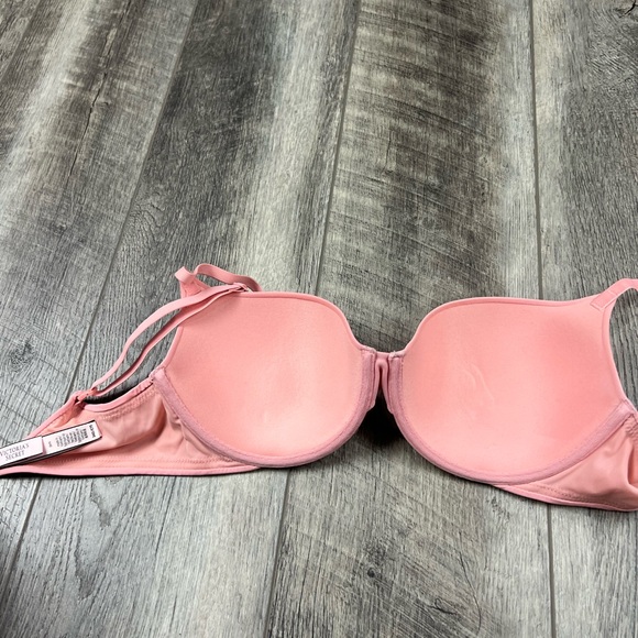 34D VS Pink Demi Bra - Picture 10 of 11